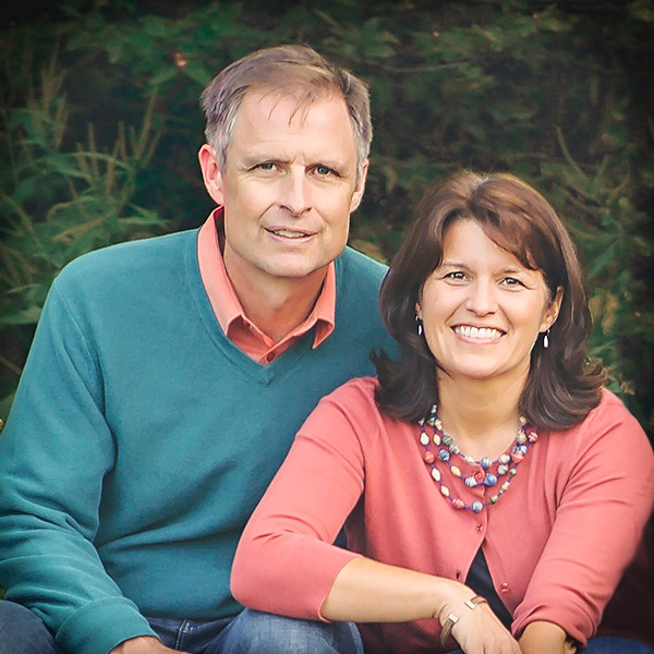 Dr. Mike Schmidt & LaRae Schmidt